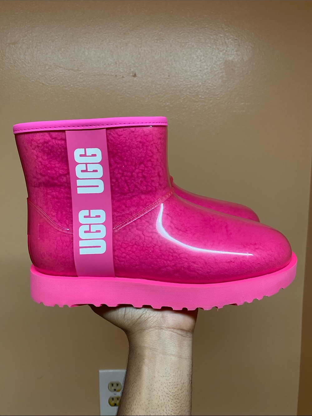 UGG Classic Clear Mini Women’s Waterproof Boots “Rock Rose Taffy Pink” Size 7